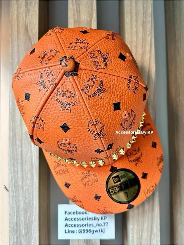 New !! MCM X NEW ERA CAP size 7(55.9)หนังแท้ถือว่าคุ้มมากกับราคาหมวกแบรนด์เนมใส่ได้อีกยาวๆ 2