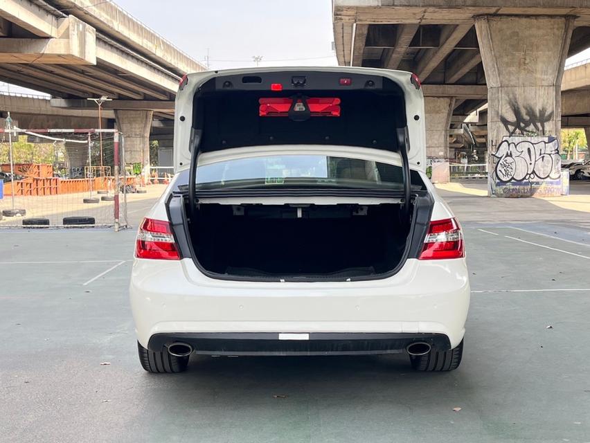 รหัสรถ WMT5999 BENZ E250 CGI W212 ปี2011 19