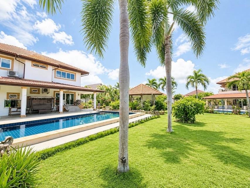 For Rent / For Sale — Spacious Pool Villa near Bang Saray and Sai Kaew BeachSpacious pool villa for rent or sale with a large land plot, 5