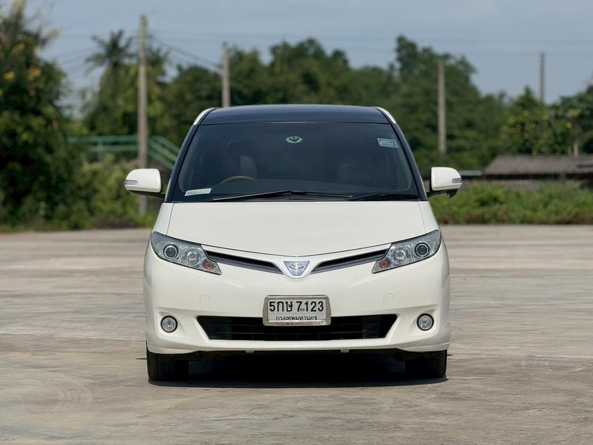 TOYOTA ESTIMA 2.4 wagon. Y2011. สีขาว  ออโต้  3