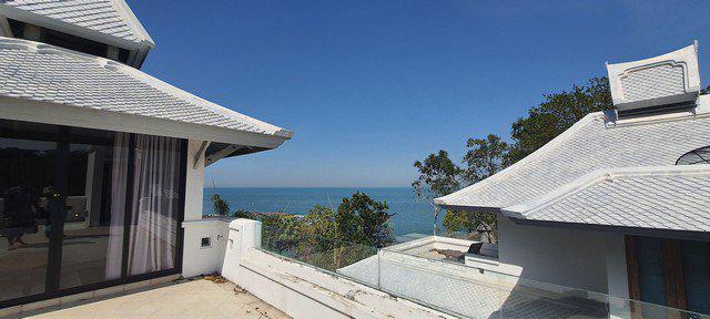 ขายบ้านเดี่ยว3ชั้น ขายพร้อมผู้เช่า ติดหาดวงศ์อมาตย์ ห้องนอนวิวทะเล พัทยาเหนือ ชลบุรี ใกล้ปราสาทสัจธรรม