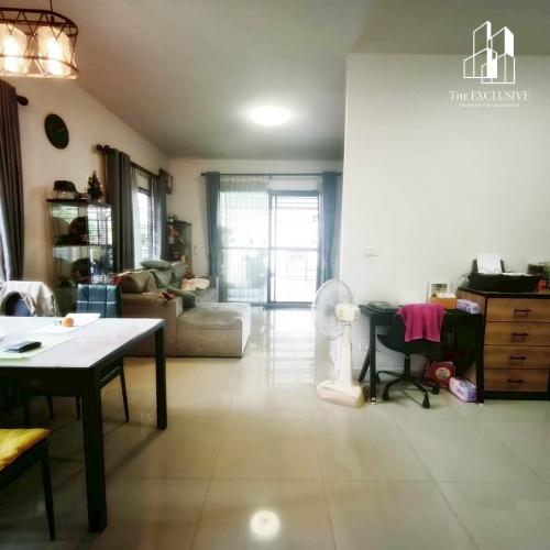 ขายทาวน์โฮม 2 ชั้น หมู่บ้านภัทราวรรณ  บางบัวทอง  ตกแต่งพร้อมอยู่  ( หลังมุม ) 7