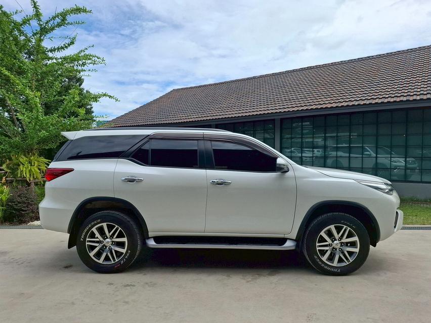 รหัสรถ KN2489 FORTUNER 2.4G 2019 10