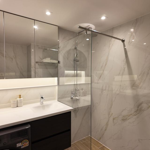 ขายคอนโด Sukhumvit Suite สุขุมวิท 13 ชั้น 22 รีโนเวทใหม่ พร้อมเข้าอยู่ ทำเลใจกลางเมือง ใกล้รถไฟฟ้า BTS นานา 15