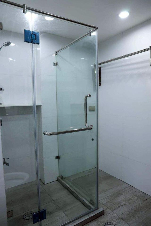 ขายคอนโด ชั้น 5 15 สูท ( 15 Suites Condo ) ย่านสุขุมวิท 15 1 ห้องนอน 1 ห้องน้ำ ติดMRT เพชรบุรี  15