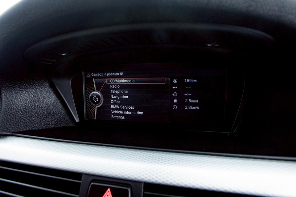 BMW SERIES 3 320D SPORT 2.0 2012  11