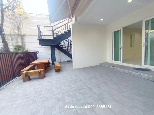 ขายทาวน์โฮม 3 ชั้น หลังมุม บ้านกลางเมือง พระราม 9 มอเตอร์เวย์ 3