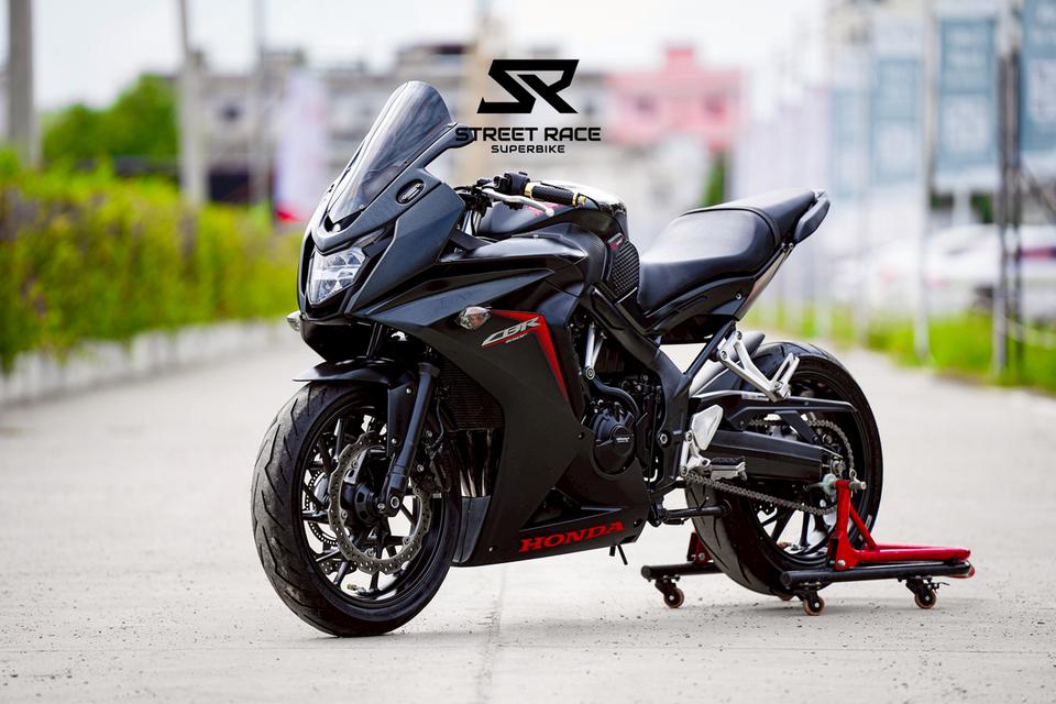 2018 Honda cbr 650f ปี 2018 สีดำ ทรงเท่ ของแต่งพอมี!
