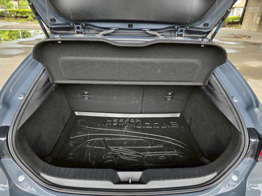 รหัสรถ WMT9789 Mazda3 2.0 SP Hatchback ปี 2020  16