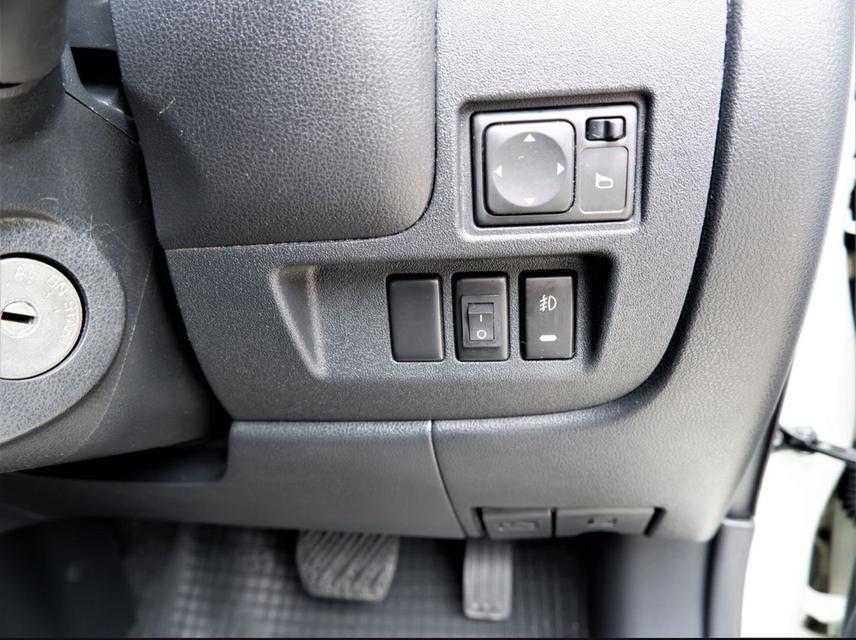 NISSAN MARCH 1.2E ปี 2012 เกียร์ออโต้ 15