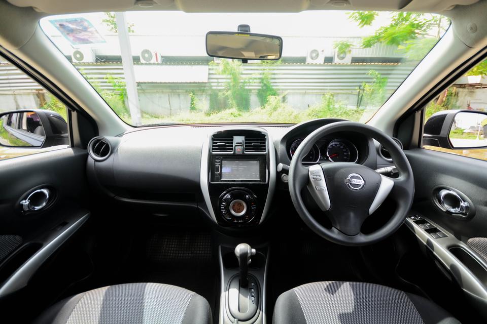NISSAN ALMERA 2014 (โฉม 11-16) V 1.2 A/T สีดำ 5