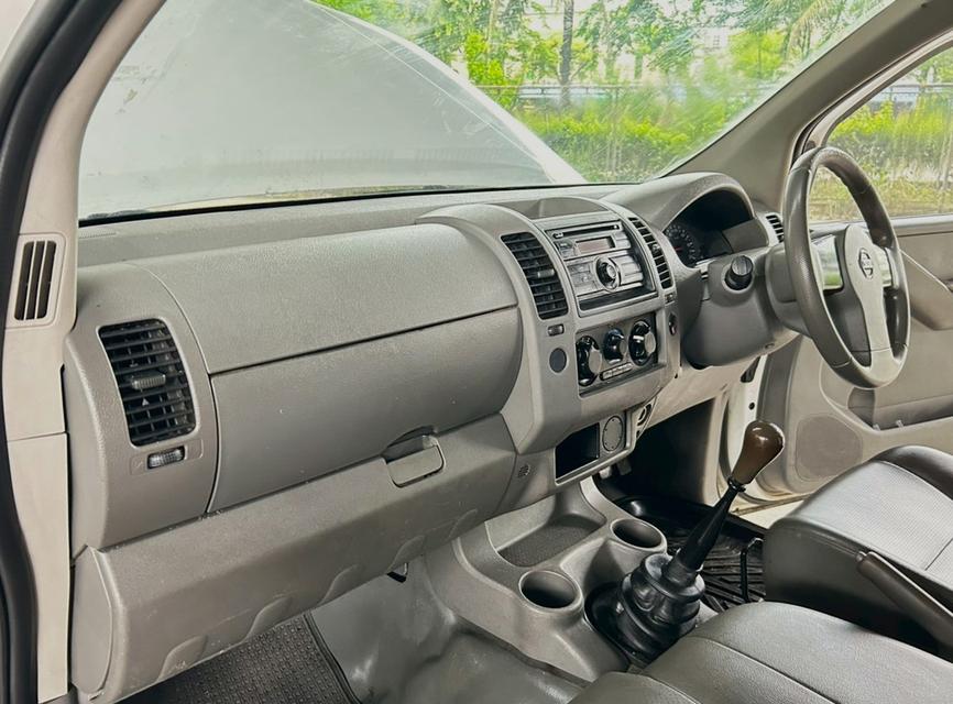 Nissan Frontier Navara 2.5 XE MT ตอนเดียว ปี 2010 6