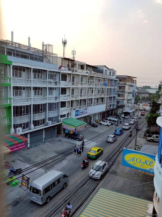 ขายอาคารพาณิชย์ 4 ชั้นครึ่ง ซ.เอกชัย 69 บางบอน พร้อมเข้าอยู่ ทำเลดี เดินทางสะดวกใกล้เซ็นทรัล พระราม 2 12