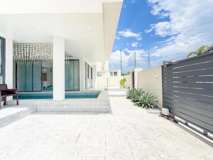 For Sale — Newly Built Pool Villa at Young Life Villa, Soi Siam Country ClubNewly built 2-storey pool villa for sale at Young Life Villa 15