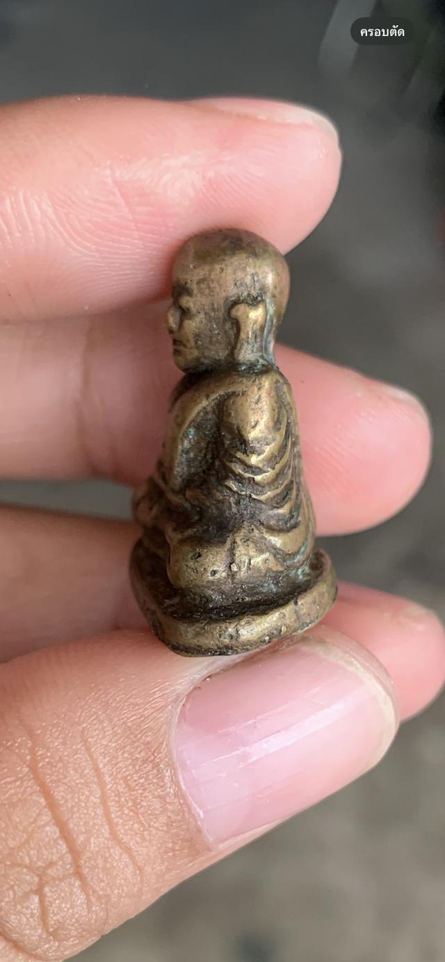 รูปหล่อหลวงพ่อเงิน 4