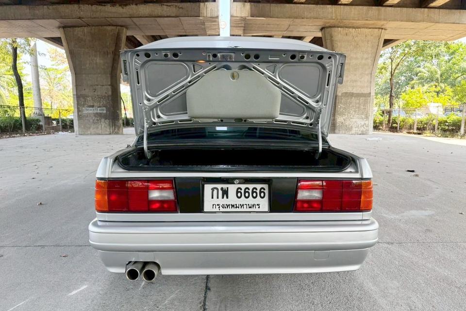 1990 BMW 318i 1.8 E30 MT 2 ประตู  เกียร์ธรรมดา พร้อมใช้งาน รูปที่ 8
