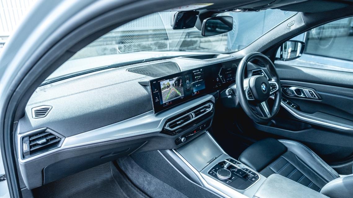 BMW 320D M-Sport (LCI) 2024 รูปที่ 9