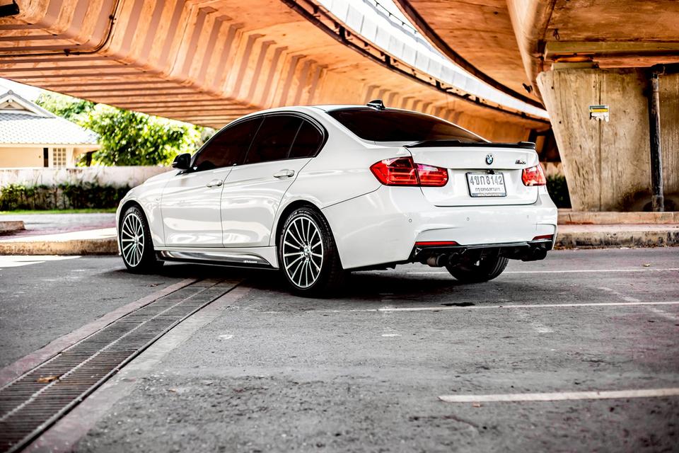 BMW 320d Sport ปี2014 6