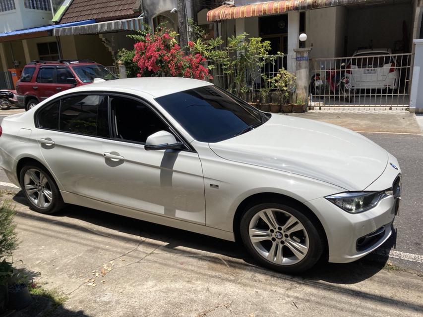 BMW 320d sport 2