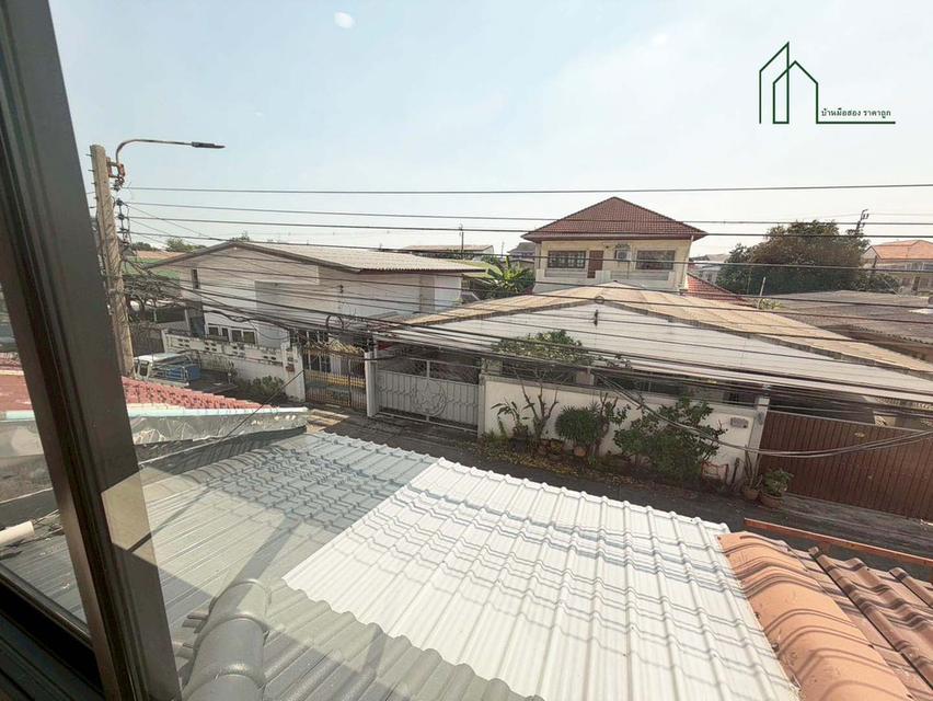 ทาวน์โฮม 3 ชั้น เล่นระดับ ซอยนาคนิวาส37 โชคชัย 13