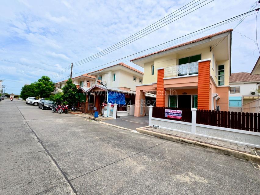 หมู่บ้านอู่ทองเพลส 6 ใกล้ตลาดเปียร์นนท์ ถนนลำลูกกา ต.คูคต อ.ลำลูกกา จ.ปทุมธานี 2