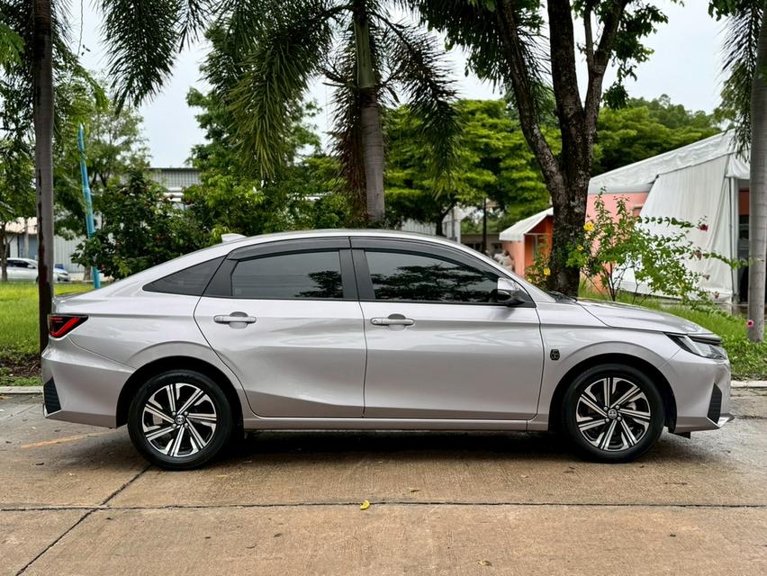 ขาย Toyota Yaris Ativ 1.2Premium ปี23