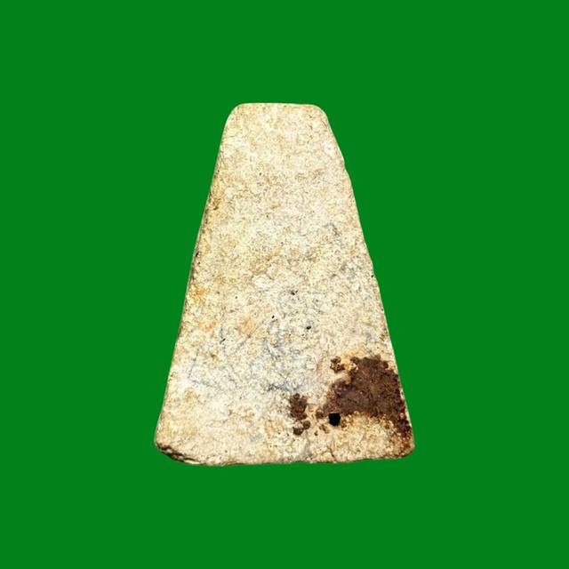 พระผงสุพรรณ หลังปั๊มหมึกน้ำเงิน เก่า ไม่ทราบที่ 2