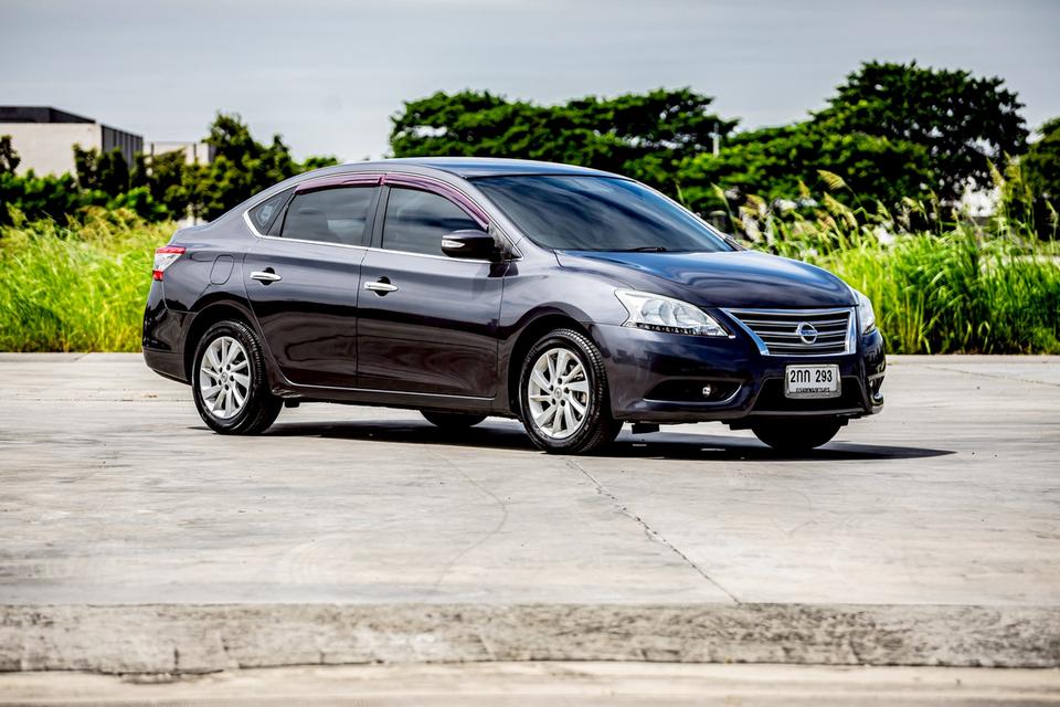 Nissan Sylphy 1.6S ปี 2013 เกียร์ออโต้ สีเทา มือเดียวป้ายแดง 4