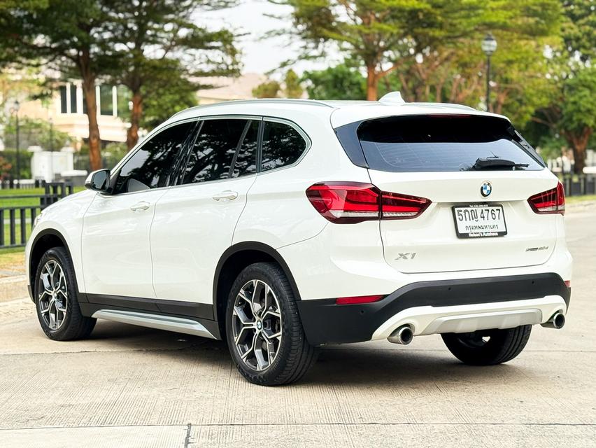รหัสรถ AVA4767 BMW X1 sDrive 20d Xline 2021 ดีเซล โฉมใหม่ LCI