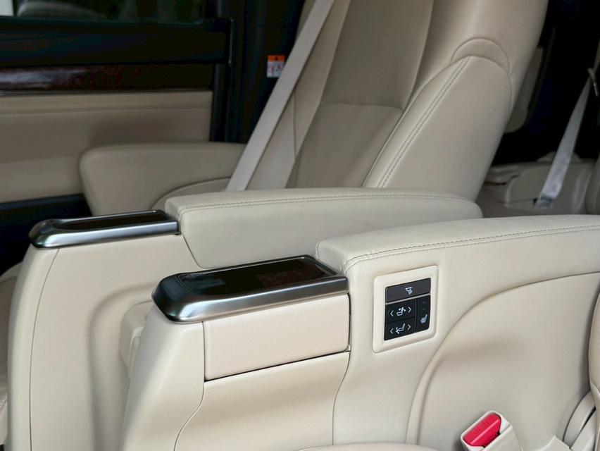 TOYOTA ALPHARD 30 GF Hybrid E-Four 4WD ปี 2023 จด 2024 รูปที่ 12