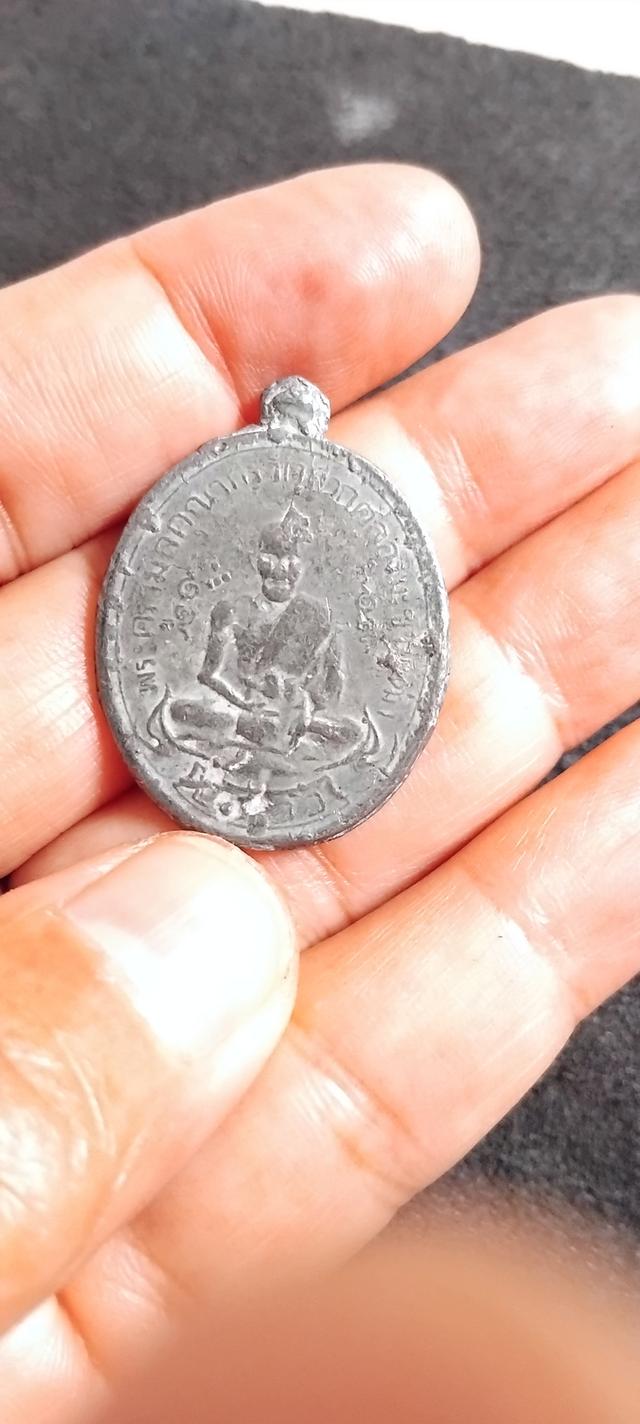 พระบ้านเก็บเก่า เหรียญปู่ศุขเก่าเดิมๆ 5