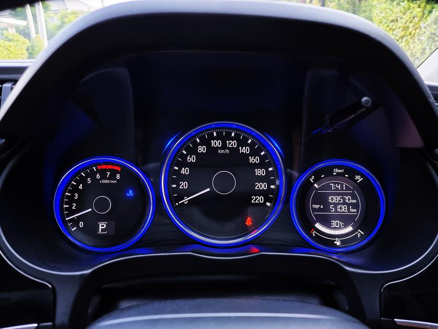 Honda City 1.5 SV (ปี 2014) i-VTEC Sedan AT 6