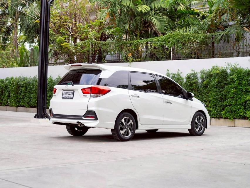 Honda Mobilio 1.5 RS ปีจด 2018 ♨️ ประกันเครื่องเกียร์หลังการขาย3ปี ♨️ รูปที่ 2