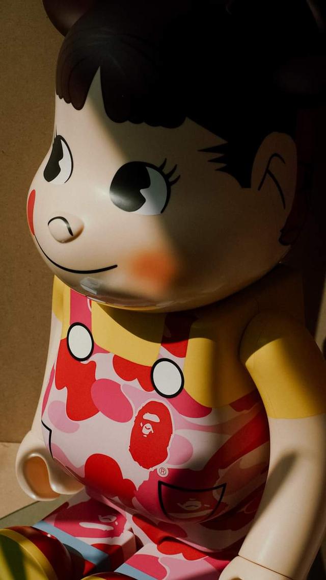 Bearbrick X BAPE Peko-Chan Pink Camo 1