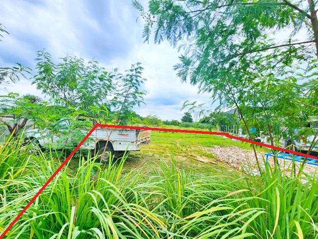 สนามบินสุวรรณภูมิ ราคาถูกที่สุด ให้เช่าที่ดินถมแล้ว 402 ตร.ม. เพียง 37.5 บาทต่อตรม ตลาดนัดวีมาร์เก็ต นิคมลาดกระบัง รพ.พร 4