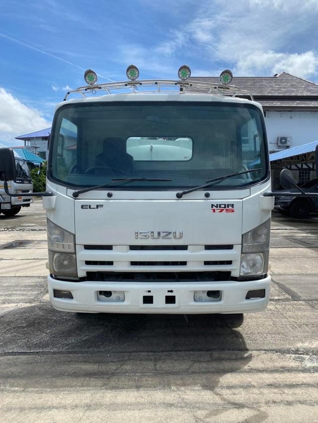 Isuzu NPR 150 Hp ปี 2015 มือสอง