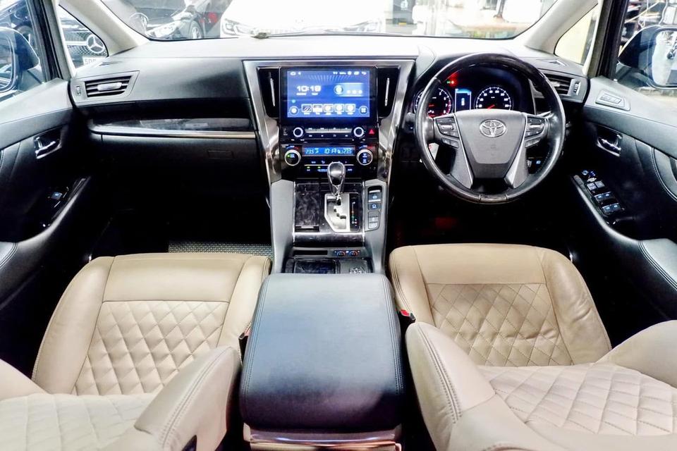 TOYOTA ALPHARD 2.5 SC Package ปี 2019 ไมล์ 150000 km. 10