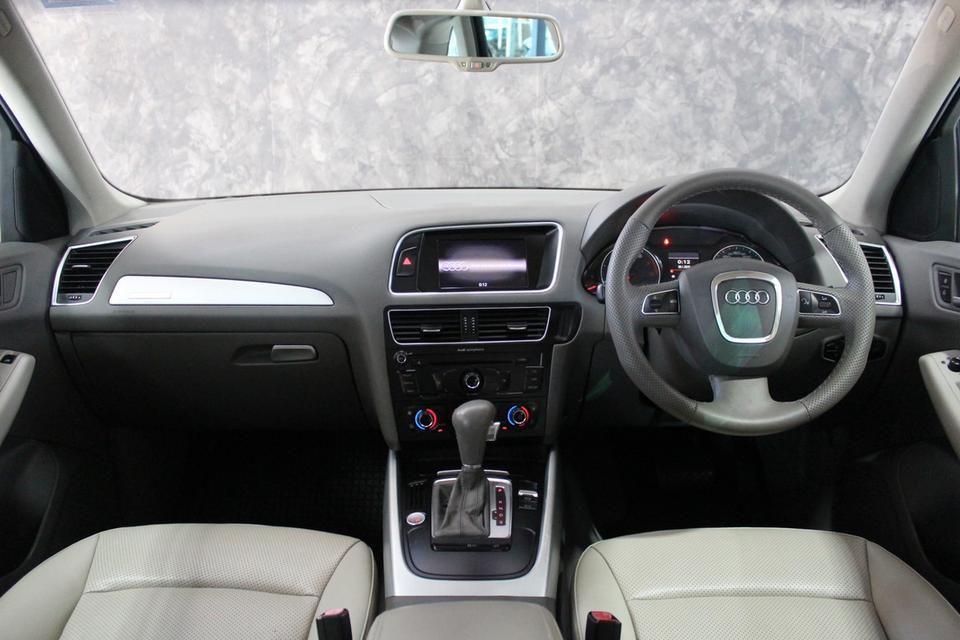 รหัสรถ JRS7986 Audi Q5 2011 10