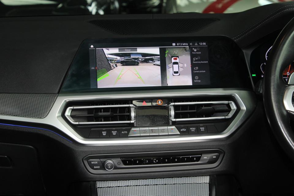 รหัสรถ JRS7336 BMW 3 Series Li สีขาว ตัวเบนซิน 258 hp 13