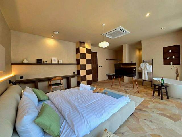 ขายบ้านพูลวิลล่าสร้างใหม่ กลางใจพัทยา อยู่ทัพพระยา ซ.5 ใกล้เขาพระตำหนัก บางละมุง ชลบุรี 6