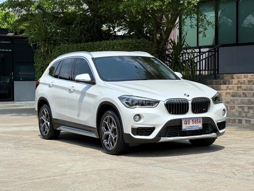 2020 BMW X1 18D F48 รถมือเดียวออกป้ายแดง รถวิ่งน้อยเพียง 90,000 กม เข้าศูนย์ตามระยะ รถไม่เคยมีอุบัติเหตุครับ