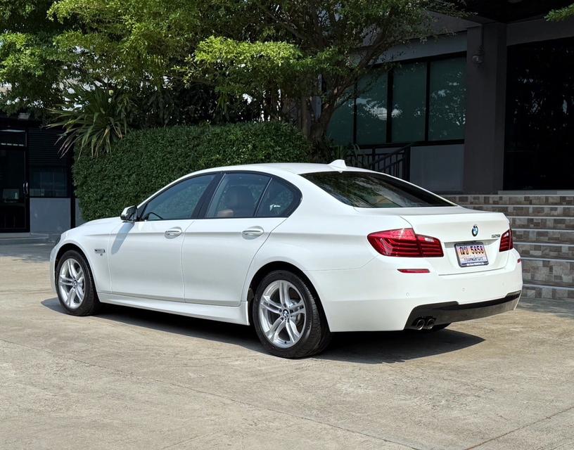 2015 Bmw 528I MSPORT LCI รถมือเดียวออกป้ายแดง รถวิ่งน้อย เข้าศูนย์ทุกระยะ ไม่เคยมีอุบัติเหตุครับ 5