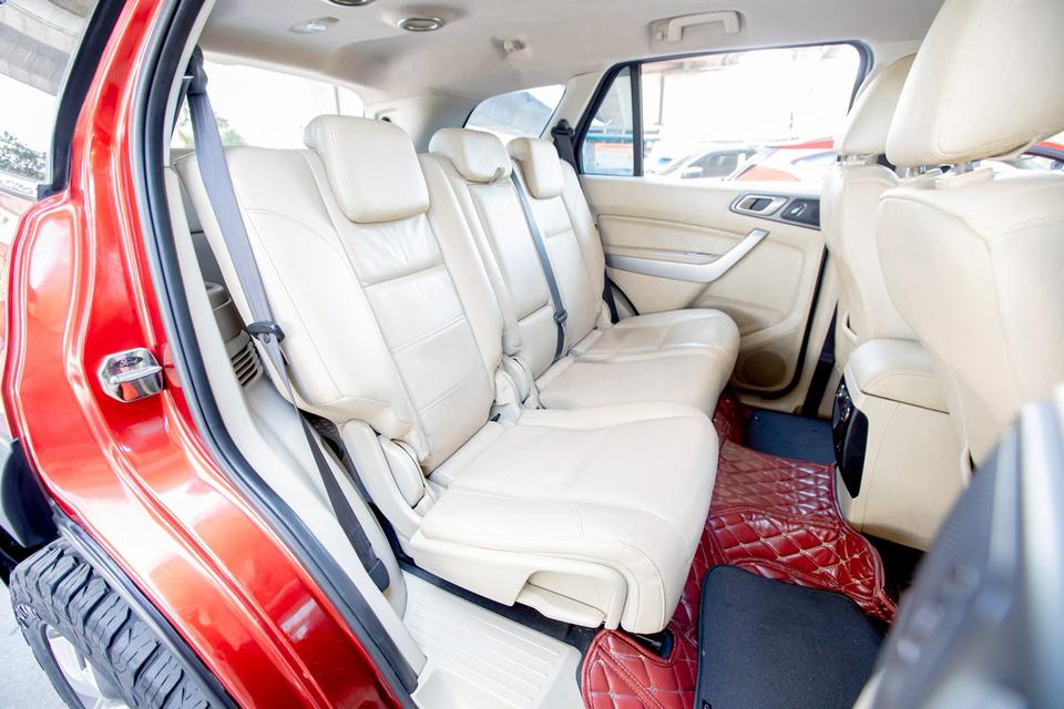 Ford Everest 2.2 Titanium ปี 2015 สีแดง รูปที่ 12