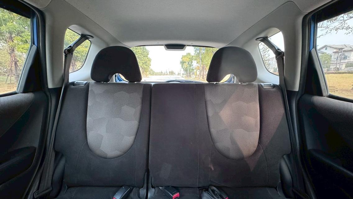 รหัสรถ TPV316 🎊 Honda Jazz 1.5 GD 🎊 2004 รูปที่ 15