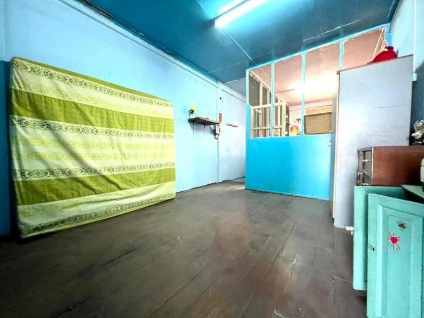 ขายถูก  ราคาสุดพิเศษ  อาคารพาณิชย์ ซ.จันทร์ 45 แยก 3 6