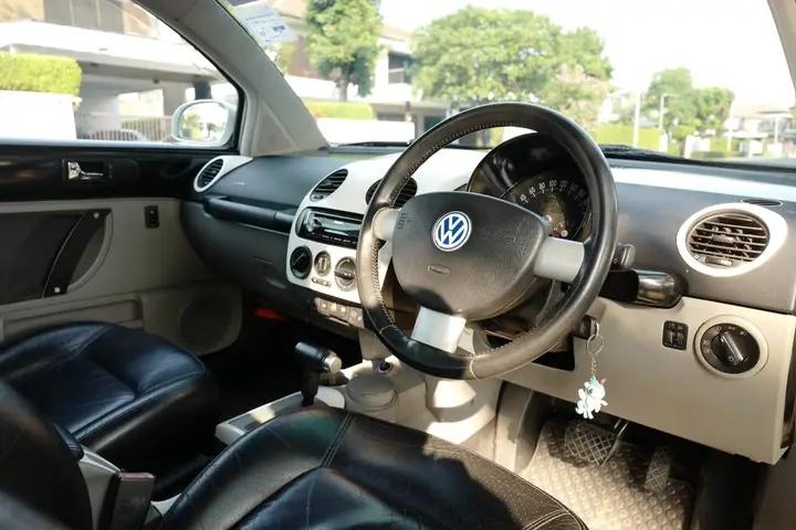 รีบขาย Volkswagen Beetle 8