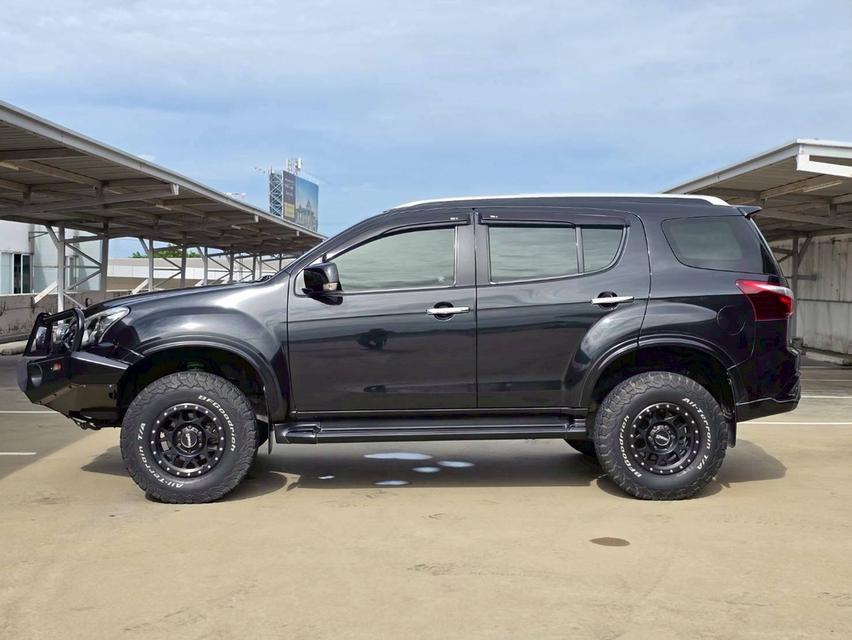 MU-X 1.9 ONYX ปี  2020 9