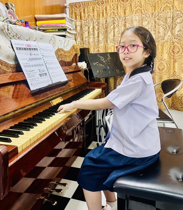 รับสอนเปียโน ที่ Fin Music School รูปที่ 12