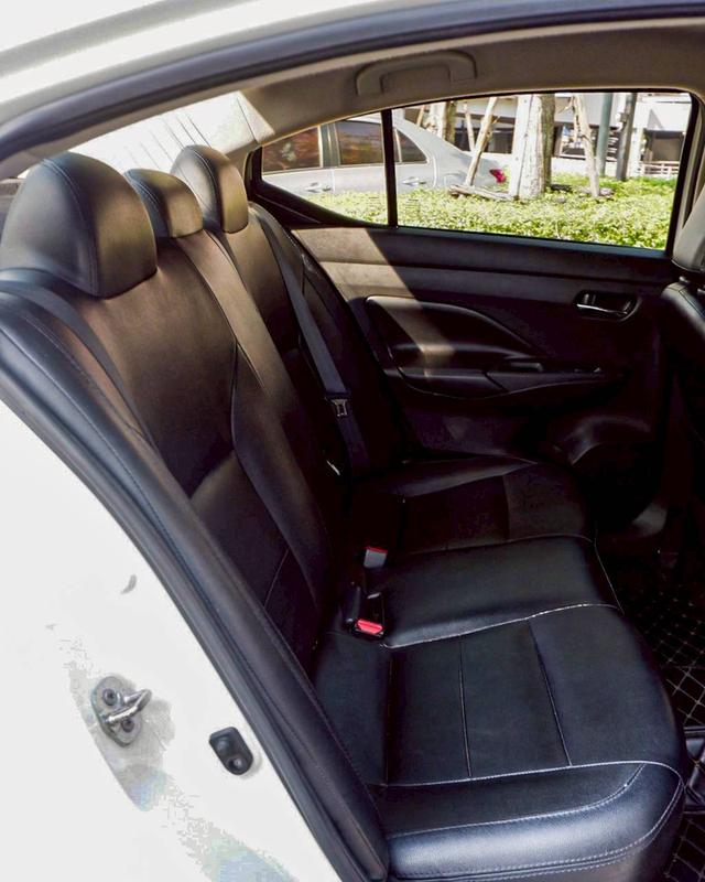 รหัสรถ QT6246 Nissan almera 1.0 VL เกียร์ Auto สีขาว ปี 2021 13