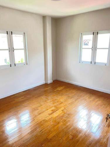 H-108 : บ้าน Renovate ใหม่ทั้งหลัง 50 ตร.วา ม.ฟลอร่าวิลล์ ถ.สุวินทวงศ์ 38 หนองจอก 17